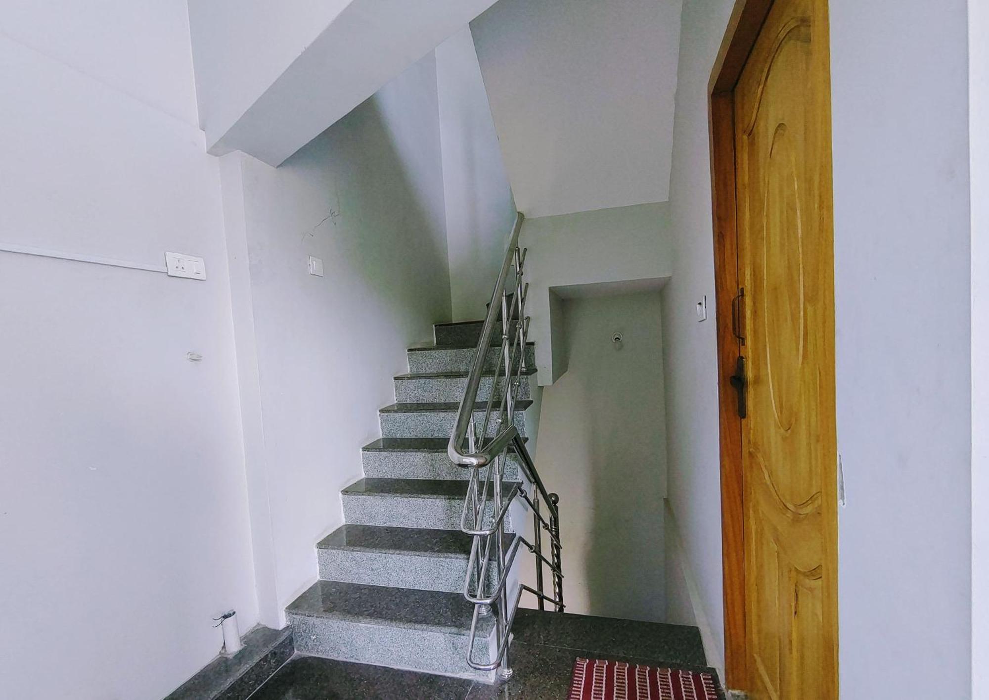 Athma Aruna Residency - Mountain View Rooms Tiruvannamalai Exterior photo